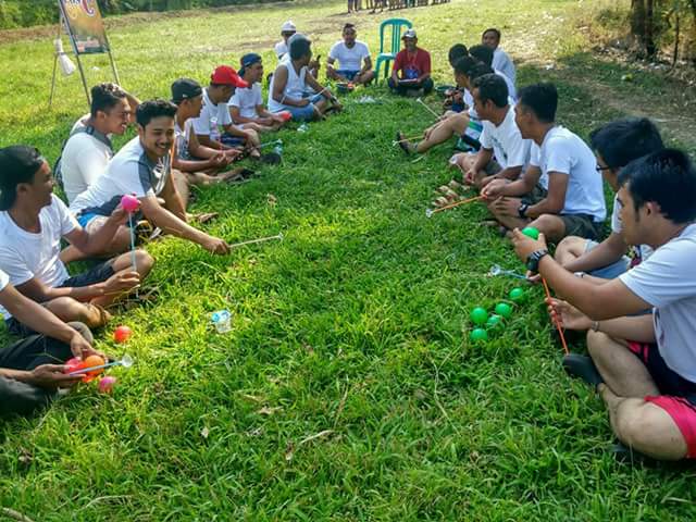 Melakukan pemanduan kegiatan edukasi